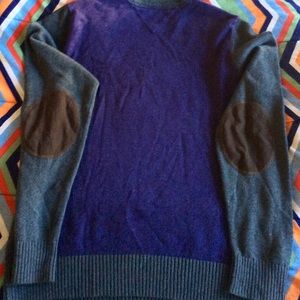 Tommy Hilfiger Sweaters - Tommy Hilfiger Stag Purple Sweater Tommy Hilfiger Sweaters - Tommy Hilfiger Stag Purple Sweater
